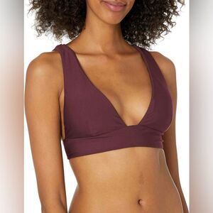 Volcom Women's Standard Simply Seamless Halter Swimsuit Bikini Top